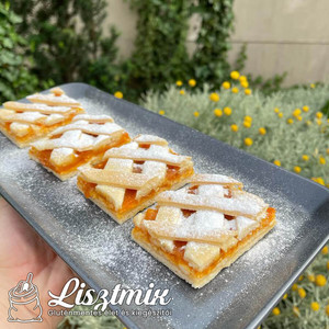Túros-barackos-rácsos pite gluténmentesen