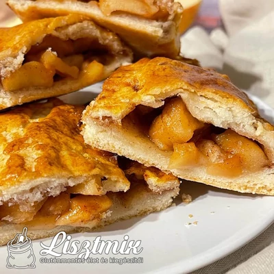 Gluténmentes forró almás pite