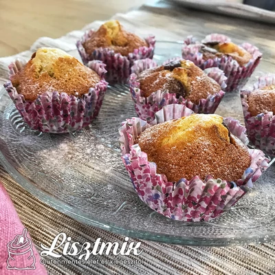 Gluténmentes banános-csoki chips-szes muffin