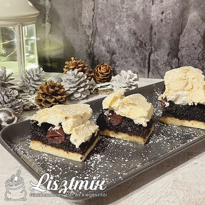 Habos mákos-meggyes pite