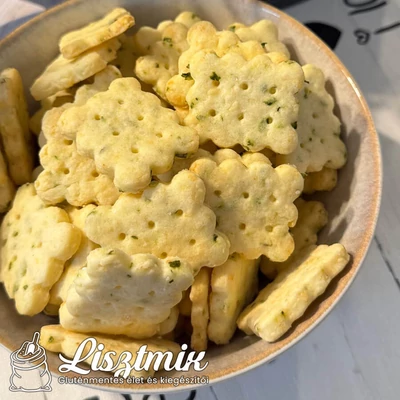 Gluténmentes sajtos keksz
