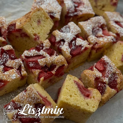 Pehelykönnyű, mentes, szamócás pite