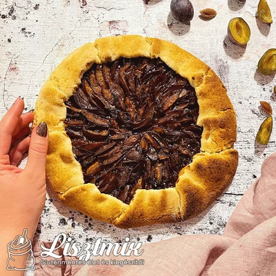 Vegán szilvás galette